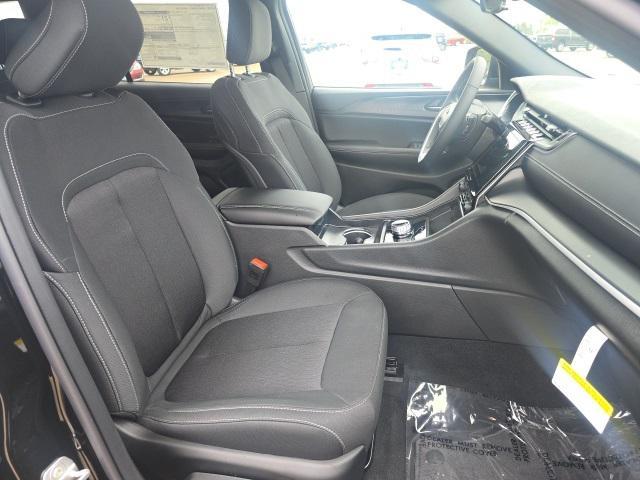 new 2025 Jeep Grand Cherokee L car, priced at $45,920