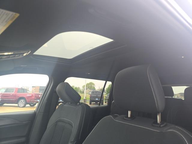 new 2025 Jeep Grand Cherokee L car, priced at $45,920