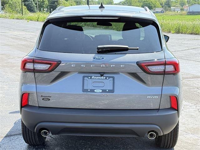 new 2025 Ford Escape car, priced at $26,585