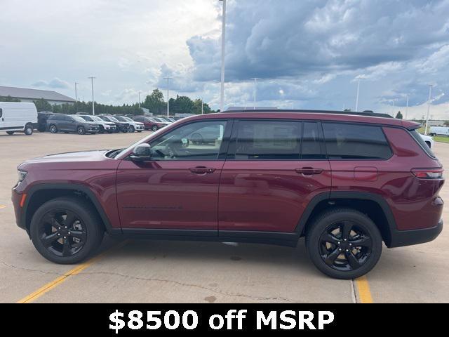 new 2024 Jeep Grand Cherokee L car, priced at $43,170