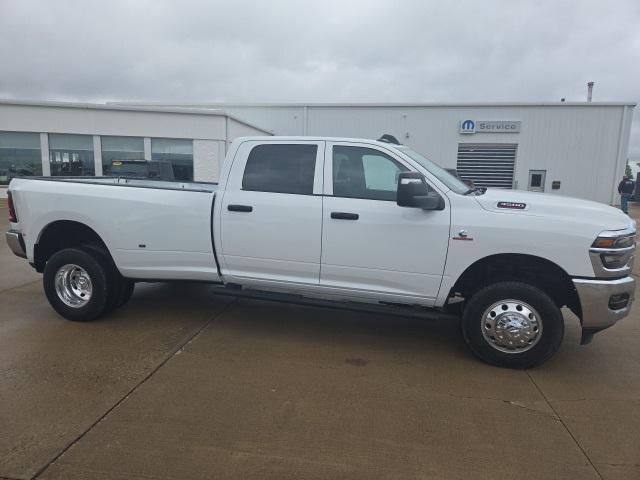 new 2025 Ram 3500 car, priced at $65,093