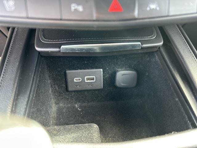 used 2019 Cadillac XT4 car, priced at $22,249