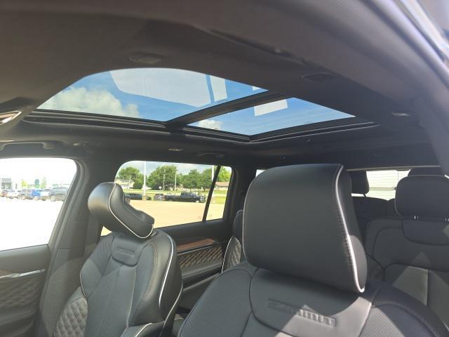 new 2025 Jeep Grand Cherokee L car, priced at $62,150