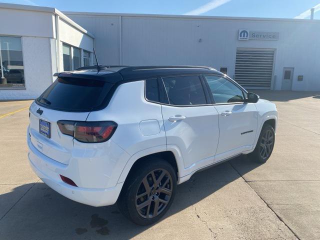 new 2025 Jeep Compass car, priced at $32,335