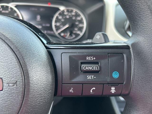 used 2023 Nissan Rogue car, priced at $19,749