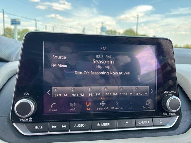 used 2023 Nissan Rogue car, priced at $19,749