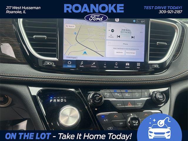 used 2021 Chrysler Pacifica car, priced at $32,700