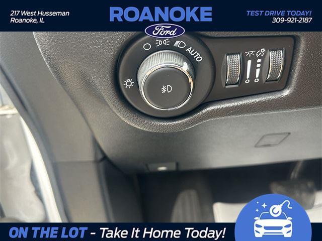 used 2021 Chrysler Pacifica car, priced at $32,700