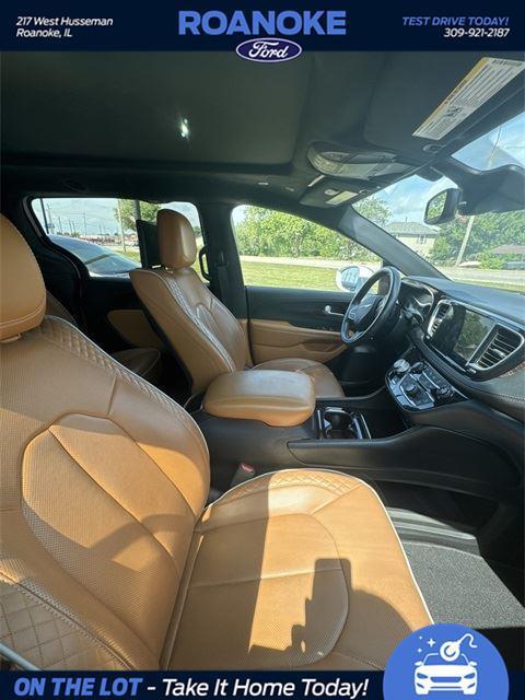 used 2021 Chrysler Pacifica car, priced at $32,700