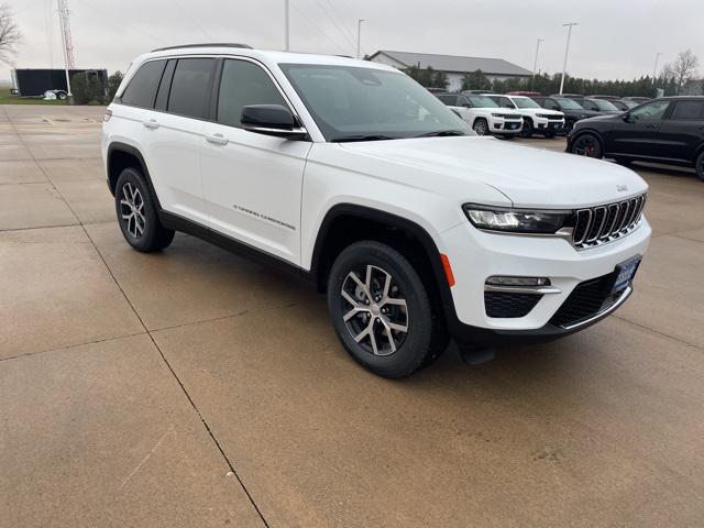 new 2025 Jeep Grand Cherokee car, priced at $49,215