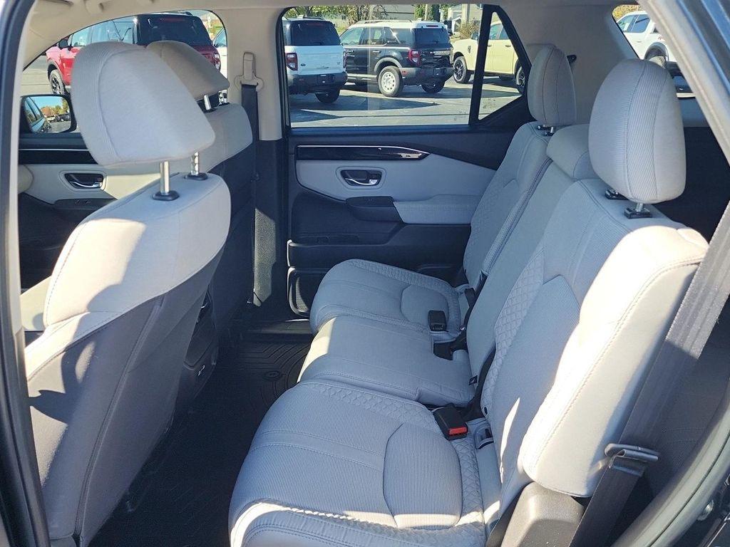 used 2023 Honda Pilot car, priced at $29,999