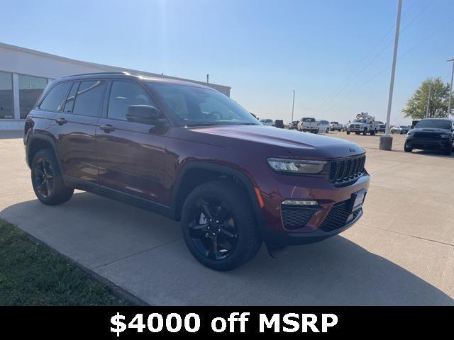 new 2025 Jeep Grand Cherokee car, priced at $47,535