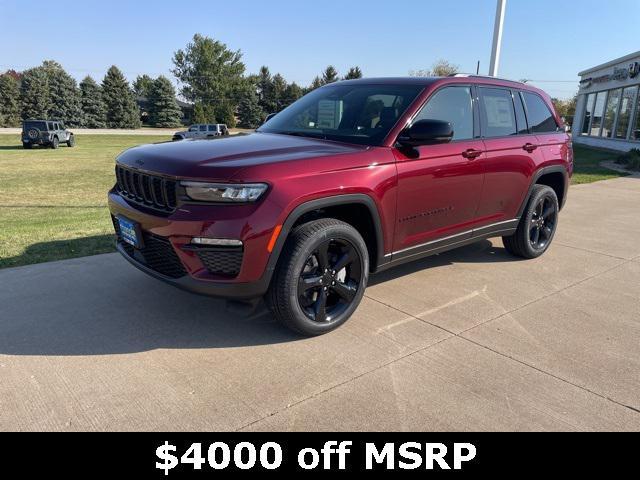 new 2025 Jeep Grand Cherokee car, priced at $47,535