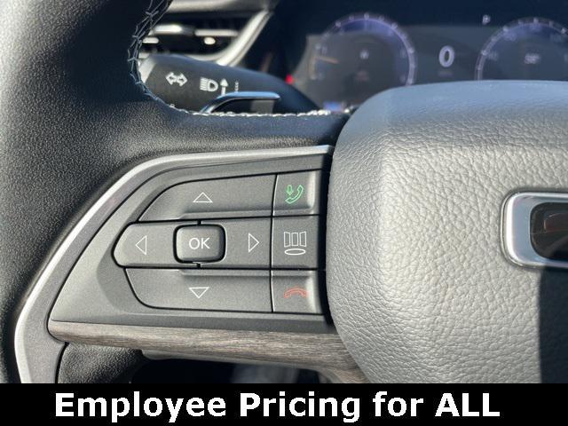 new 2025 Jeep Grand Cherokee car, priced at $42,904