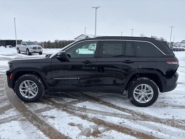 new 2025 Jeep Grand Cherokee car, priced at $38,970