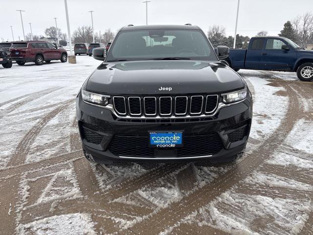 new 2025 Jeep Grand Cherokee car, priced at $38,970