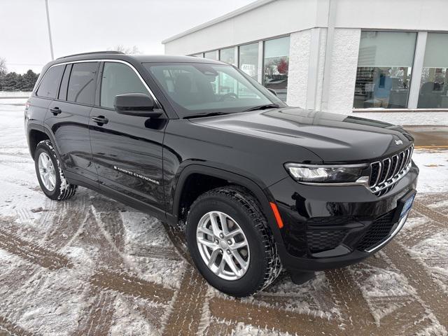 new 2025 Jeep Grand Cherokee car, priced at $38,970