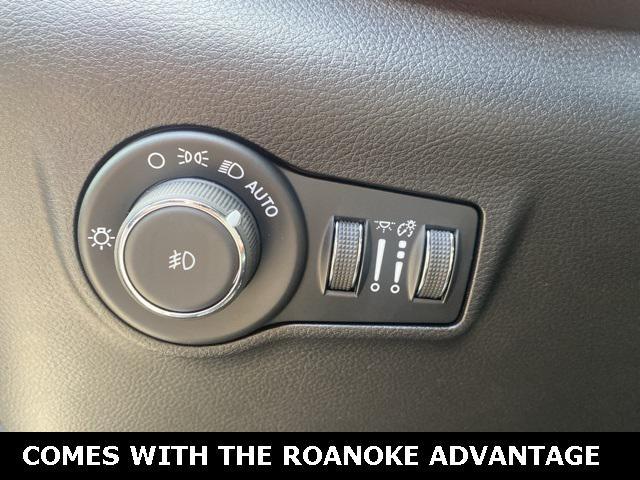 new 2025 Jeep Compass car, priced at $28,935