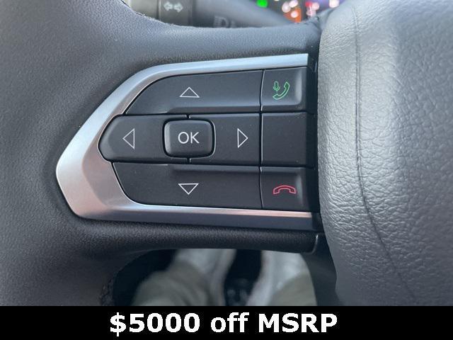 new 2025 Jeep Compass car, priced at $27,058