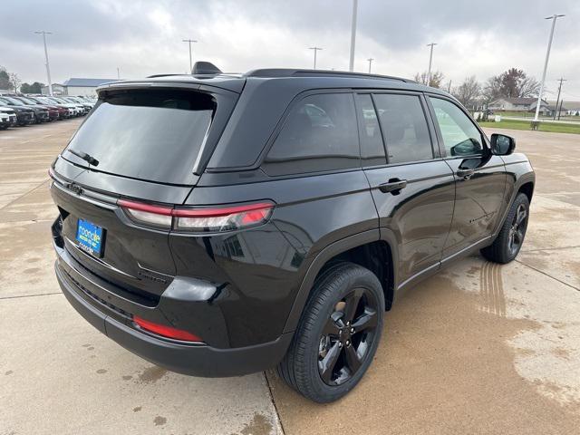 new 2025 Jeep Grand Cherokee car, priced at $52,535