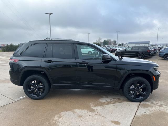 new 2025 Jeep Grand Cherokee car, priced at $52,535