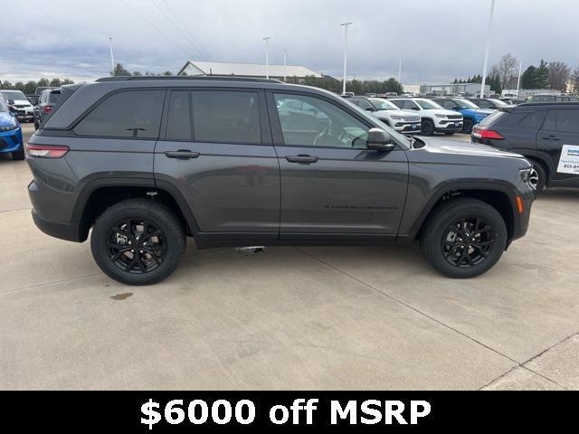 new 2025 Jeep Grand Cherokee car, priced at $40,530