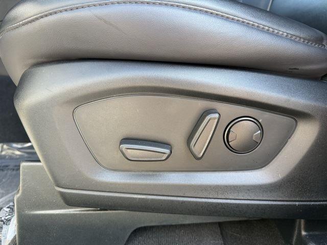 used 2023 Ford Explorer car, priced at $30,989