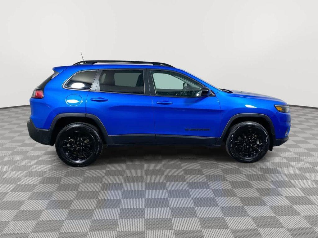 used 2023 Jeep Cherokee car, priced at $22,479