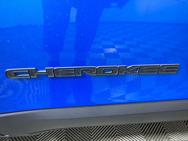 used 2023 Jeep Cherokee car, priced at $25,995