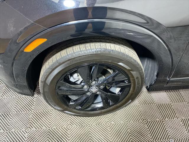 used 2024 Buick Encore GX car, priced at $24,995