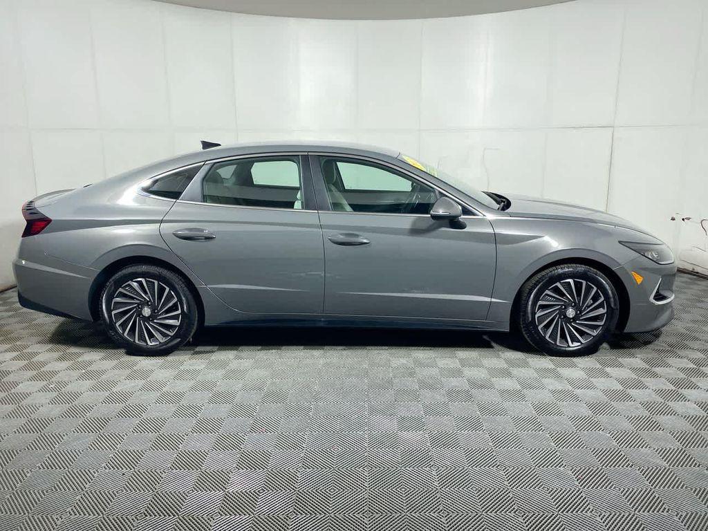 used 2023 Hyundai Sonata Hybrid car, priced at $23,795