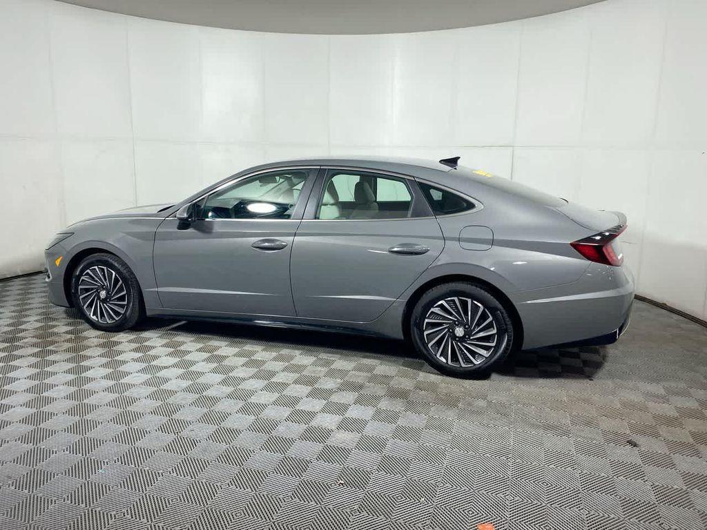 used 2023 Hyundai Sonata Hybrid car, priced at $23,795