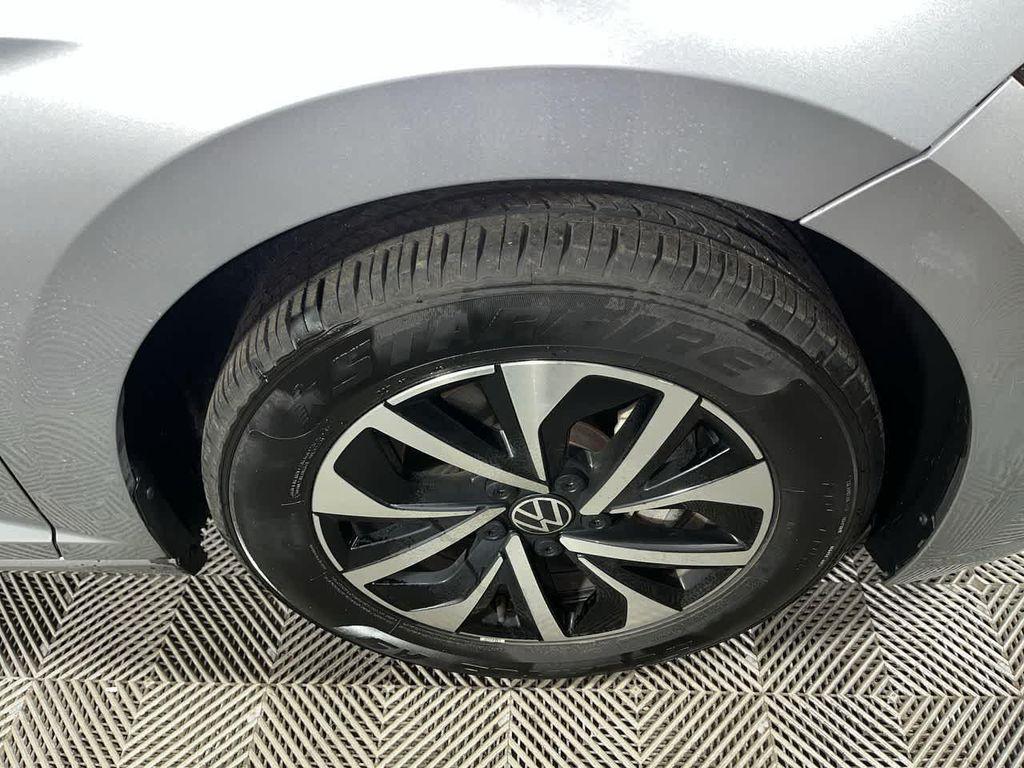 used 2024 Volkswagen Jetta car, priced at $17,595