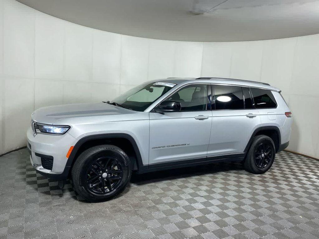 used 2023 Jeep Grand Cherokee L car, priced at $27,995