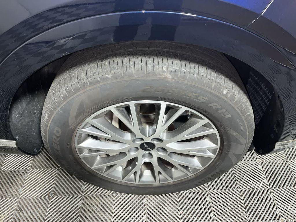 used 2025 Genesis GV80 car, priced at $46,595