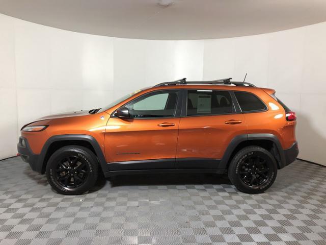 used 2015 Jeep Cherokee car, priced at $8,995