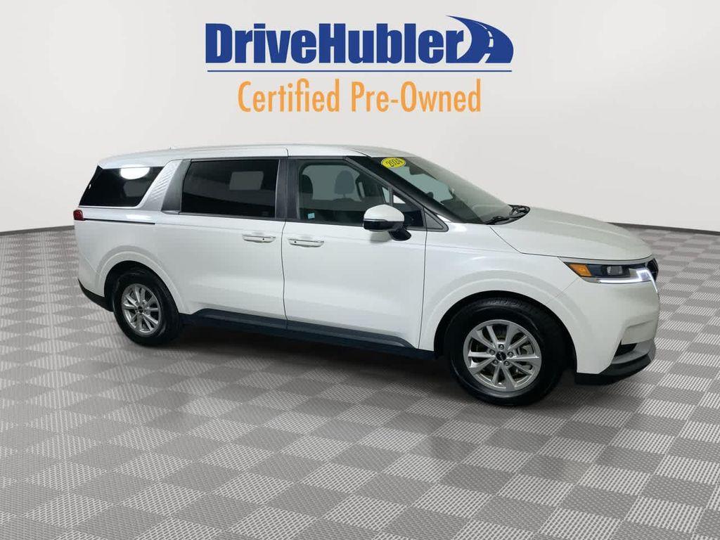 used 2024 Kia Carnival car, priced at $31,695