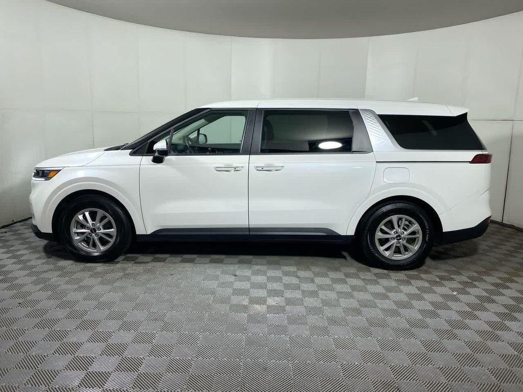 used 2024 Kia Carnival car, priced at $32,849