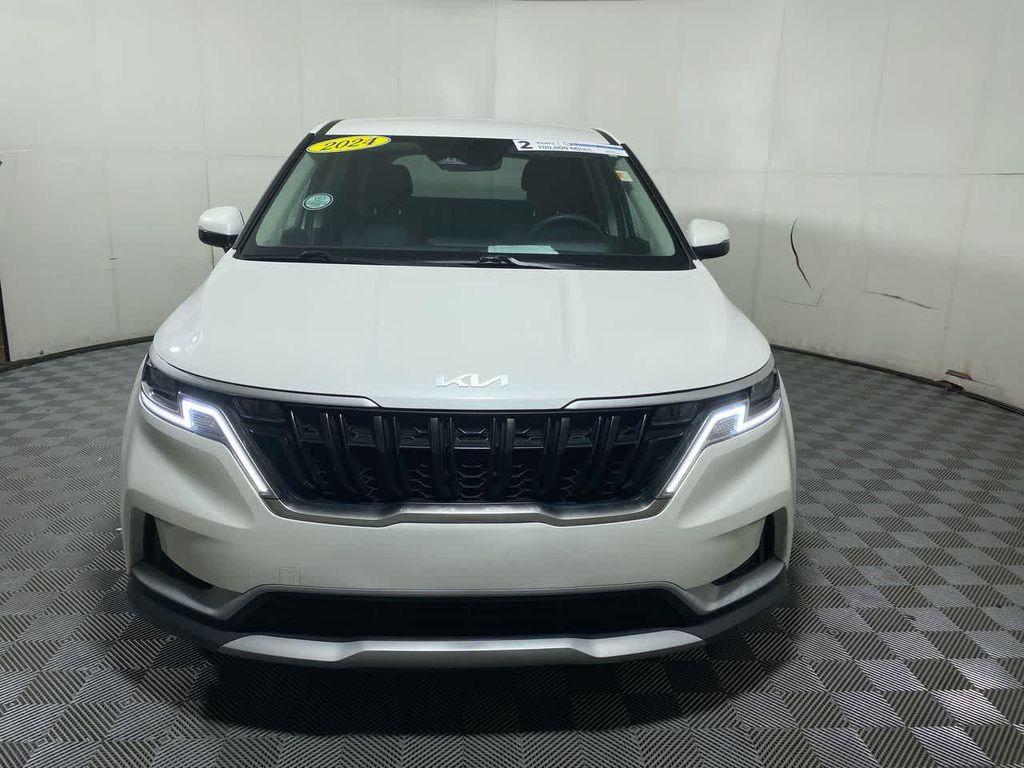 used 2024 Kia Carnival car, priced at $32,849
