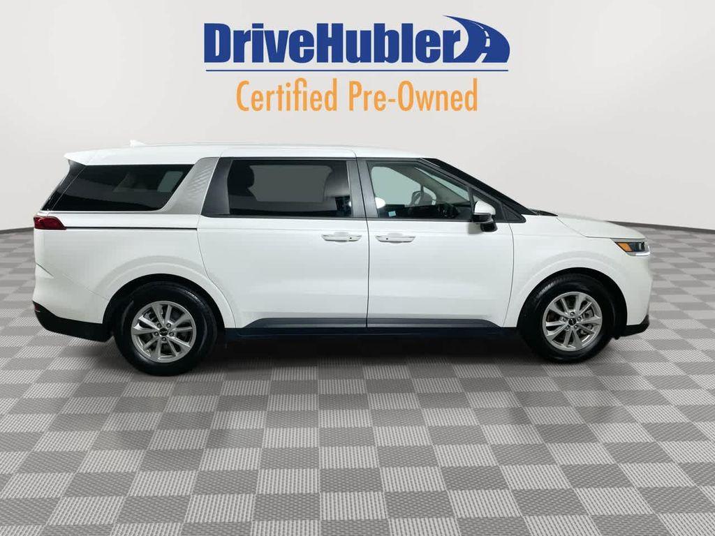 used 2024 Kia Carnival car, priced at $31,695
