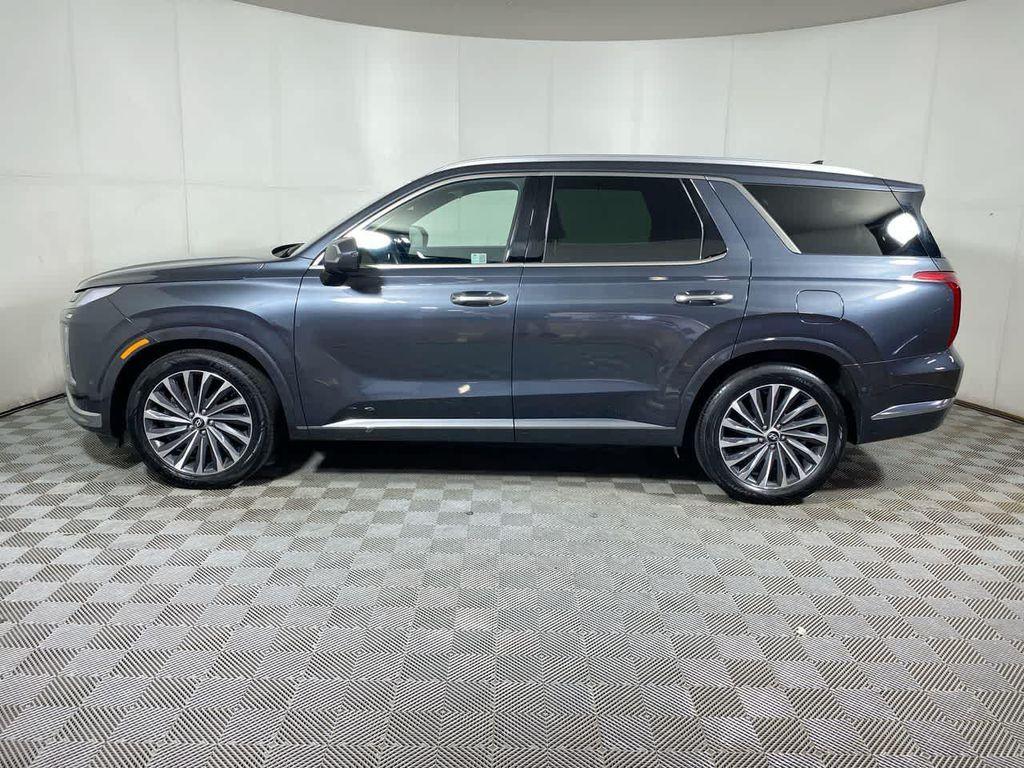 used 2024 Hyundai Palisade car, priced at $40,995