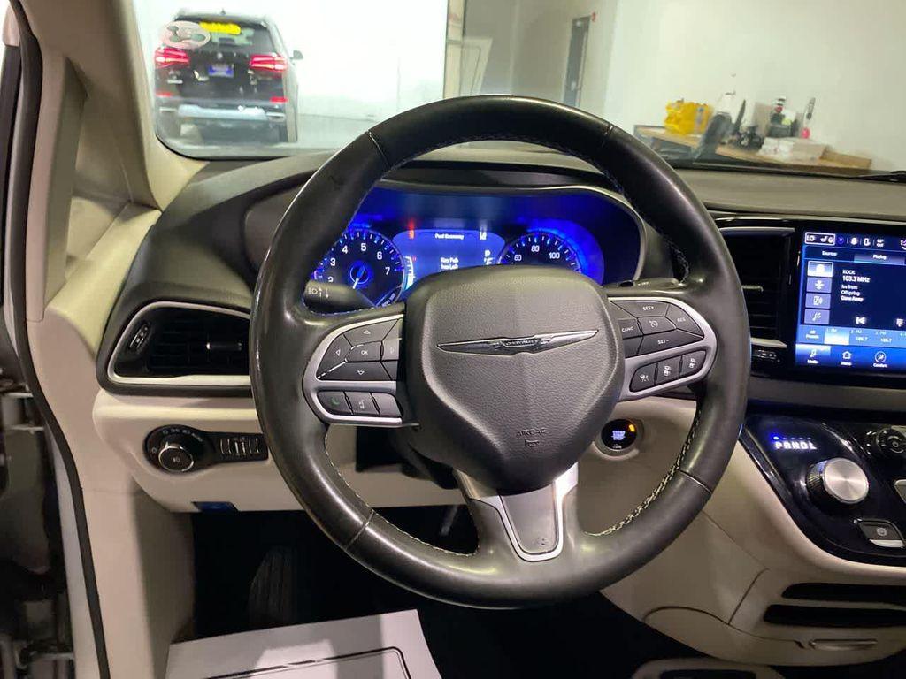 used 2024 Chrysler Pacifica car, priced at $27,395