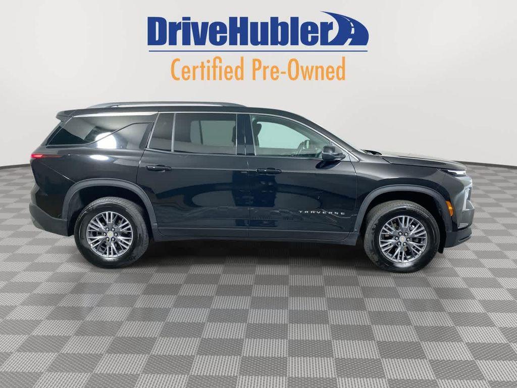 used 2025 Chevrolet Traverse car, priced at $37,795