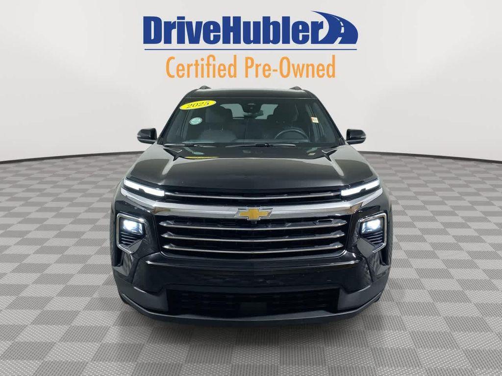 used 2025 Chevrolet Traverse car, priced at $37,795