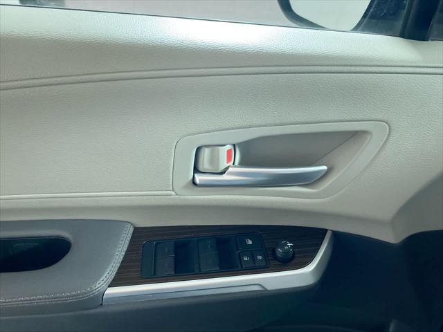 used 2023 Toyota Sienna car, priced at $41,449