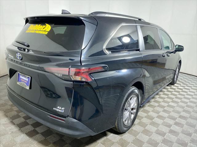 used 2023 Toyota Sienna car, priced at $41,449