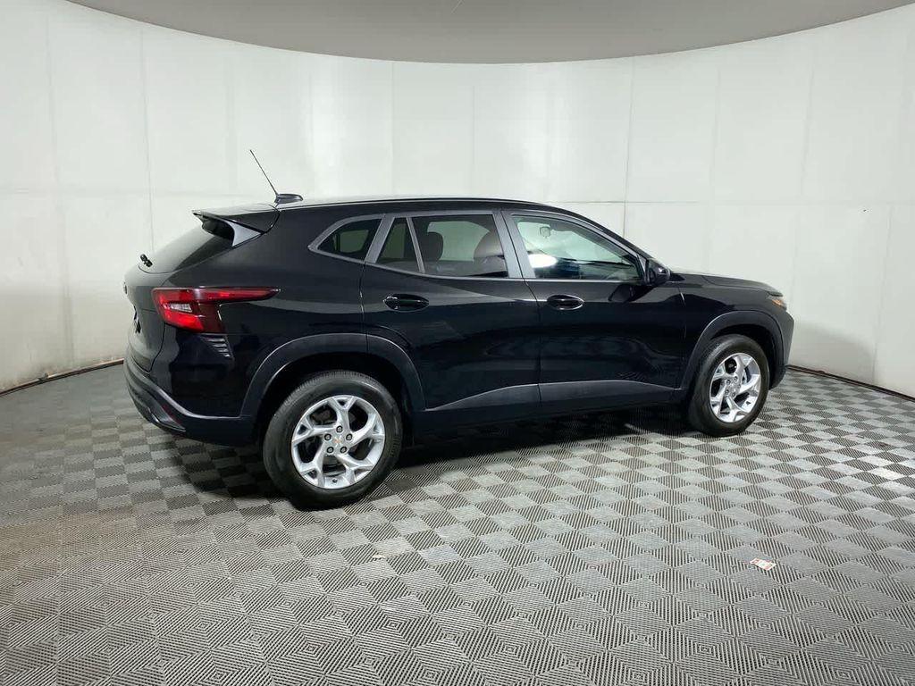 used 2024 Chevrolet Trax car, priced at $21,785