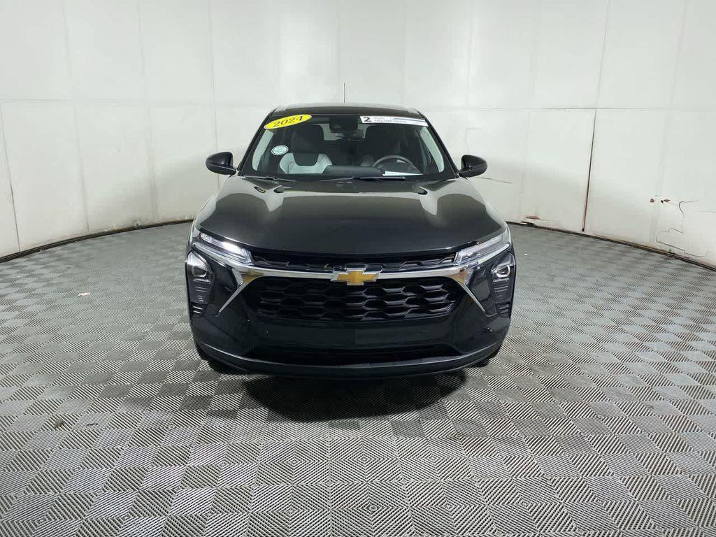 used 2024 Chevrolet Trax car, priced at $21,785
