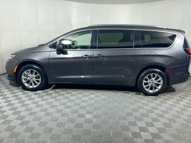 used 2021 Chrysler Pacifica car, priced at $27,395