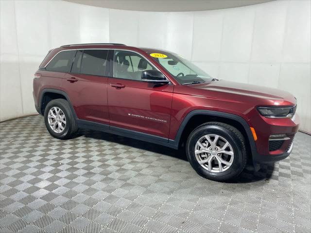 used 2022 Jeep Grand Cherokee car, priced at $29,289